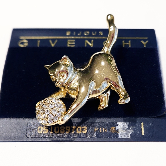 Givenchy Cat Kitten Brooch Pin Vintage NWT Gold Tone Swarovski Crystals - Picture 2 of 15